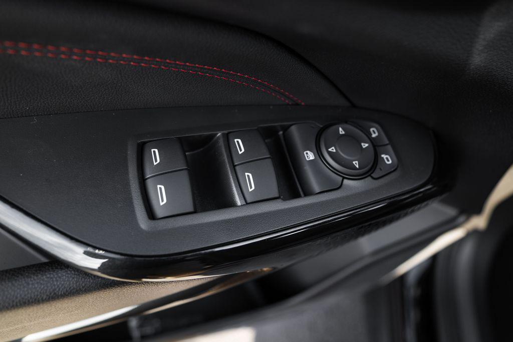 new 2026 Chevrolet Trax car, priced at $25,695