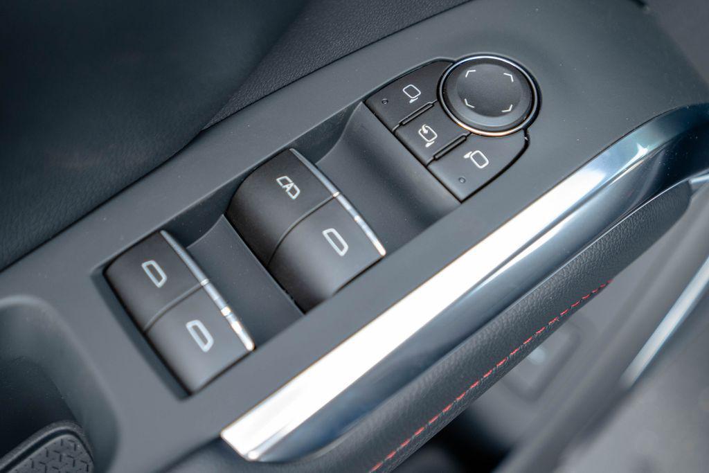 new 2026 Chevrolet Traverse car, priced at $57,652
