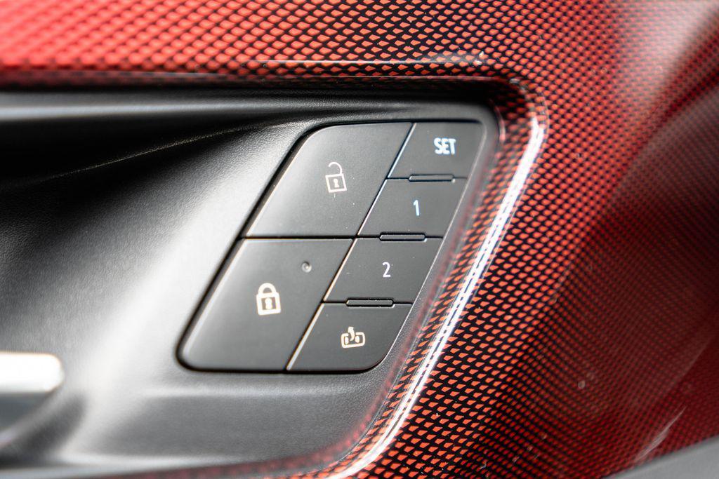 new 2026 Chevrolet Traverse car, priced at $57,258