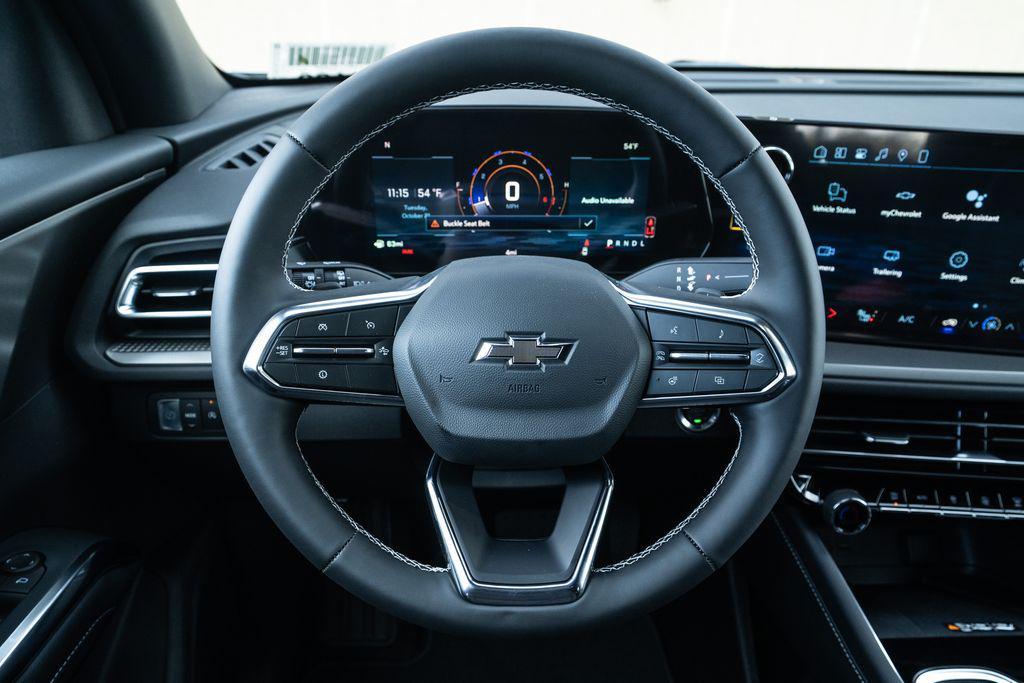 new 2026 Chevrolet Traverse car, priced at $41,605