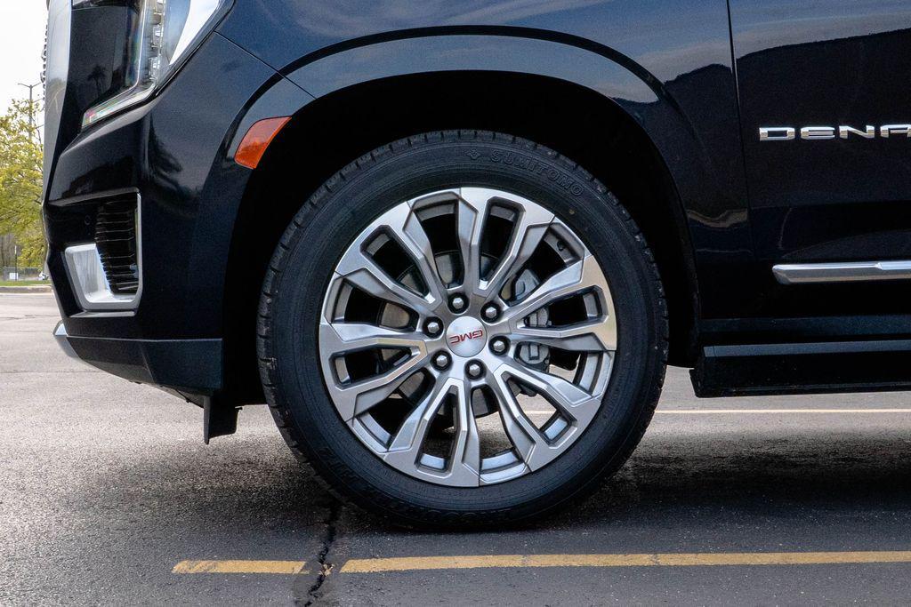 used 2023 GMC Yukon car, priced at $60,285