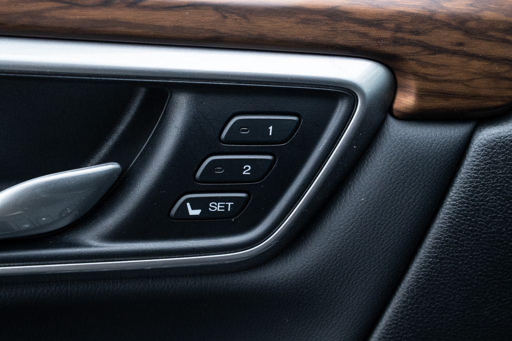 used 2022 Honda CR-V car, priced at $23,998