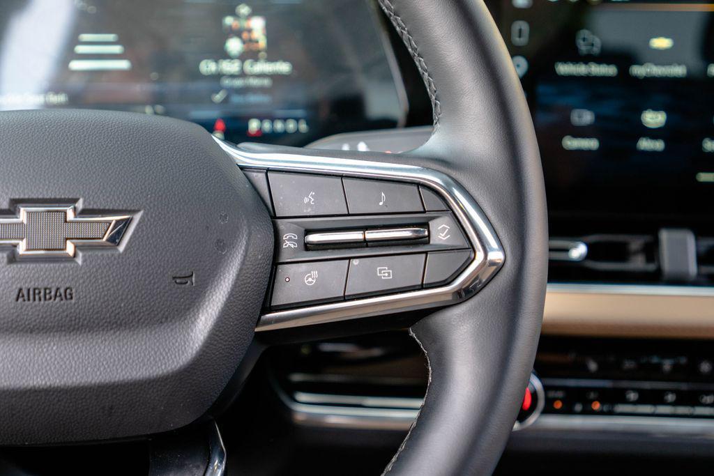 used 2025 Chevrolet Equinox car, priced at $32,966