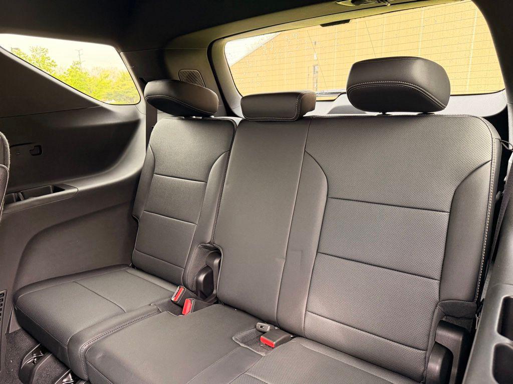 used 2025 Chevrolet Traverse car, priced at $52,477