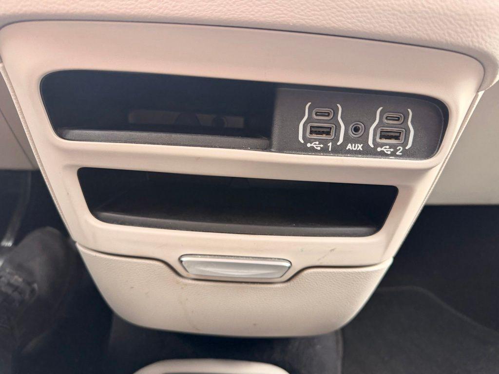 used 2023 Chrysler Pacifica car, priced at $24,097