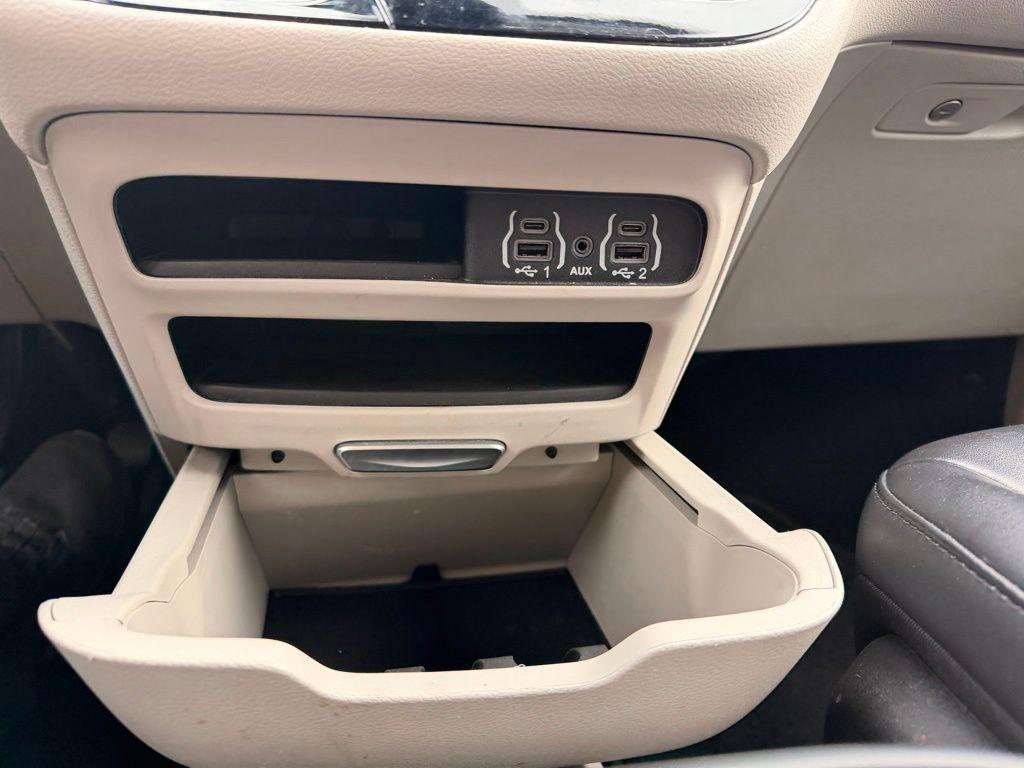 used 2023 Chrysler Pacifica car, priced at $24,097