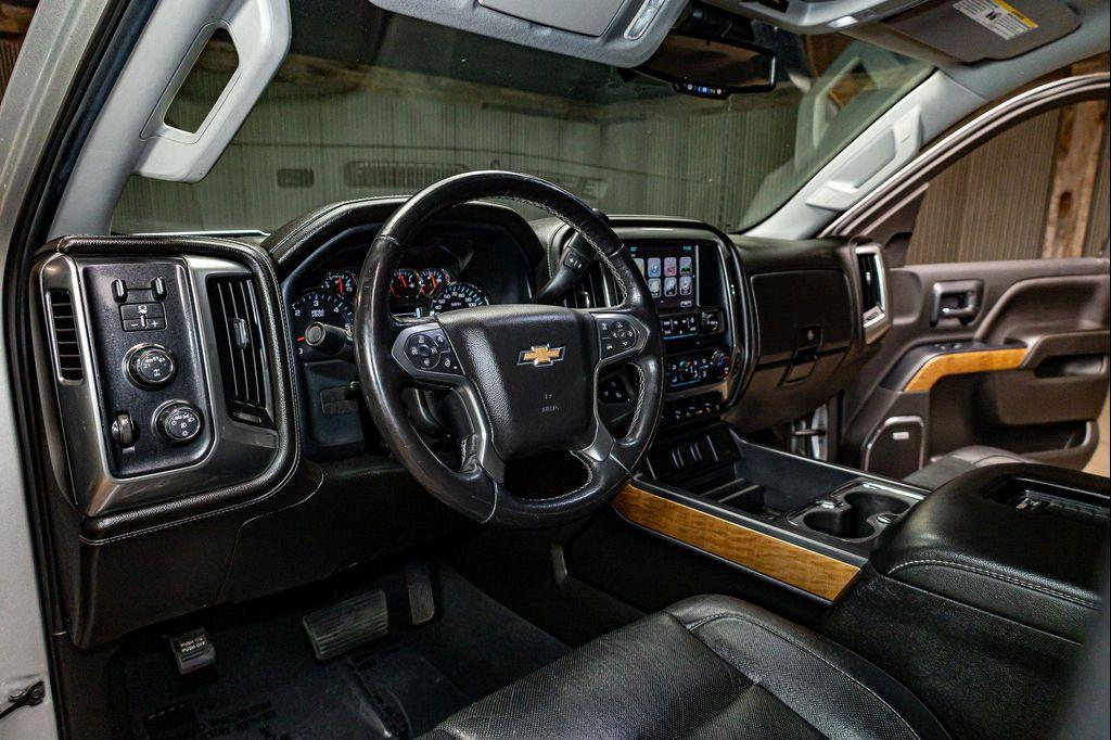 used 2018 Chevrolet Silverado 1500 car, priced at $36,490