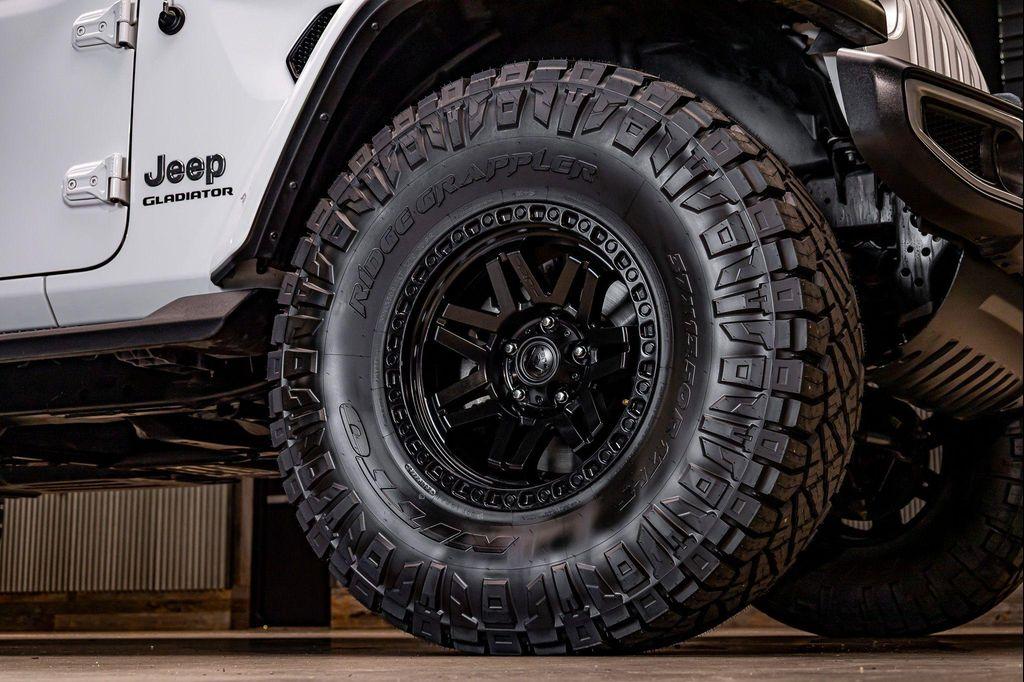 used 2022 Jeep Gladiator car, priced at $39,724