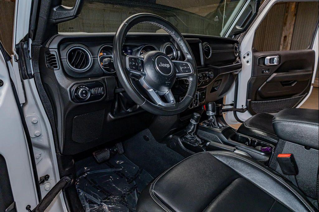 used 2022 Jeep Gladiator car, priced at $39,724