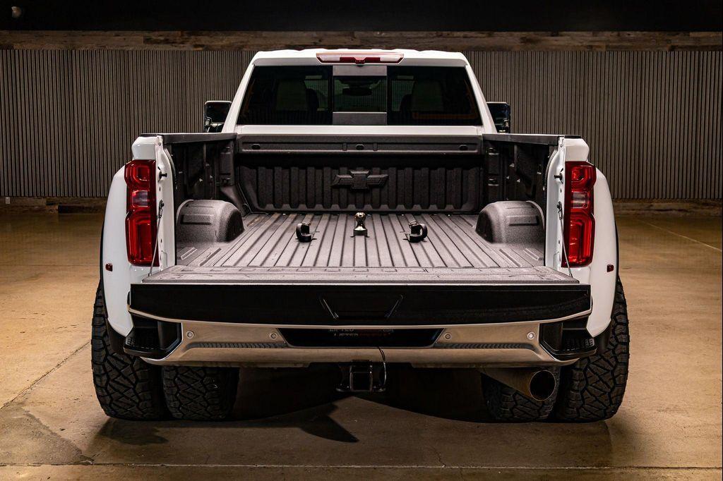 used 2025 Chevrolet Silverado 3500 car, priced at $88,885