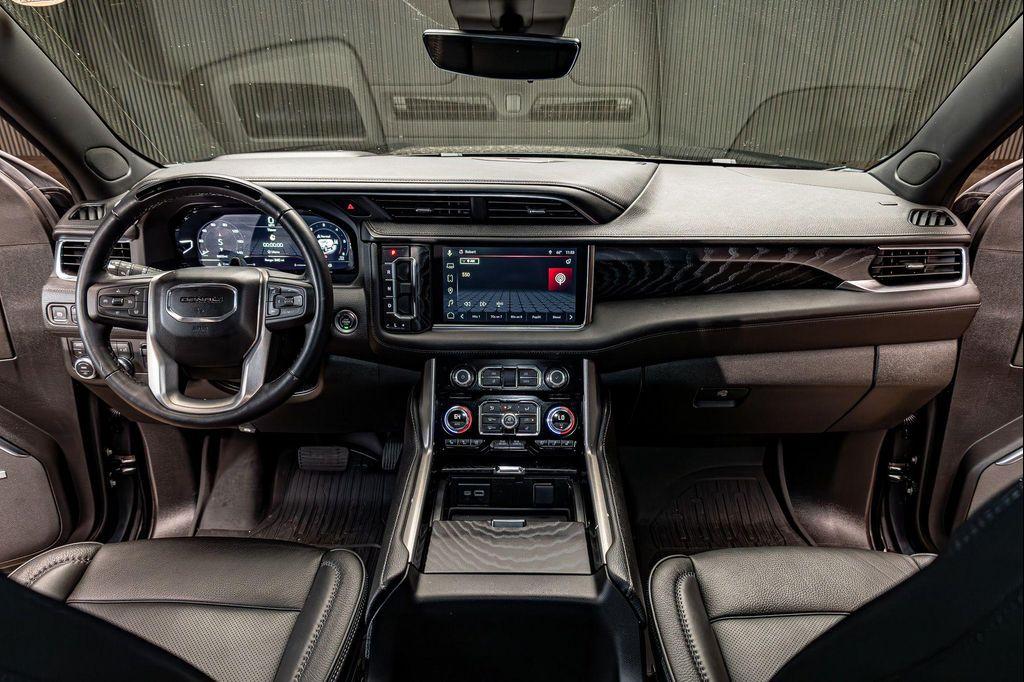 used 2024 GMC Yukon XL car, priced at $87,984