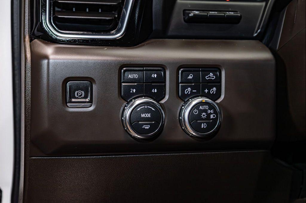 used 2024 GMC Sierra 2500 car, priced at $79,990