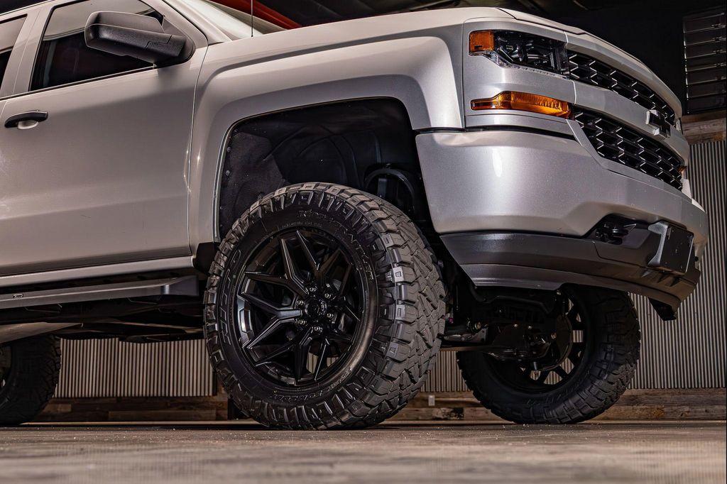 used 2018 Chevrolet Silverado 1500 car, priced at $45,581