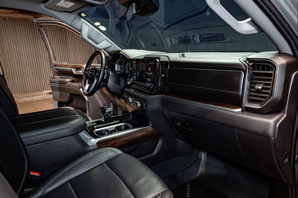 used 2024 GMC Sierra 1500 car, priced at $54,990