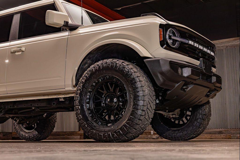used 2025 Ford Bronco car, priced at $65,919