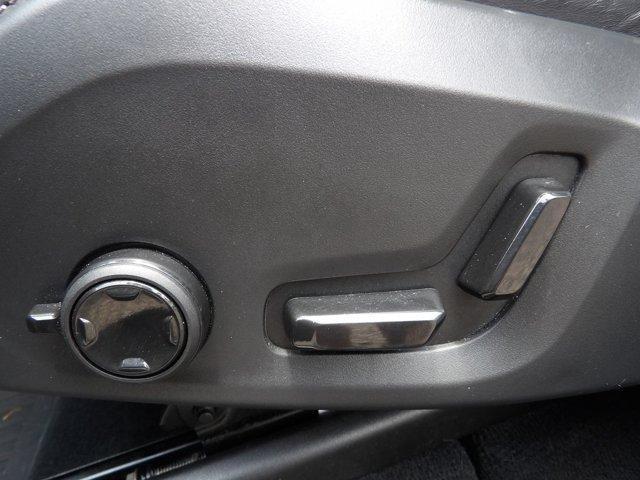 used 2022 Volvo XC60 car, priced at $36,789
