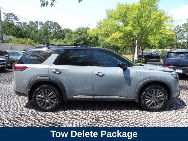 used 2022 Nissan Pathfinder car, priced at $26,775