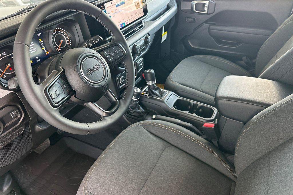 new 2026 Jeep Wrangler car, priced at $45,751