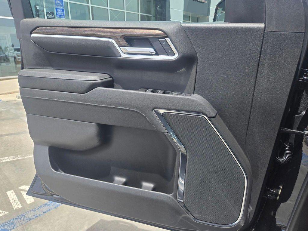 new 2026 GMC Sierra 1500 car, priced at $48,750