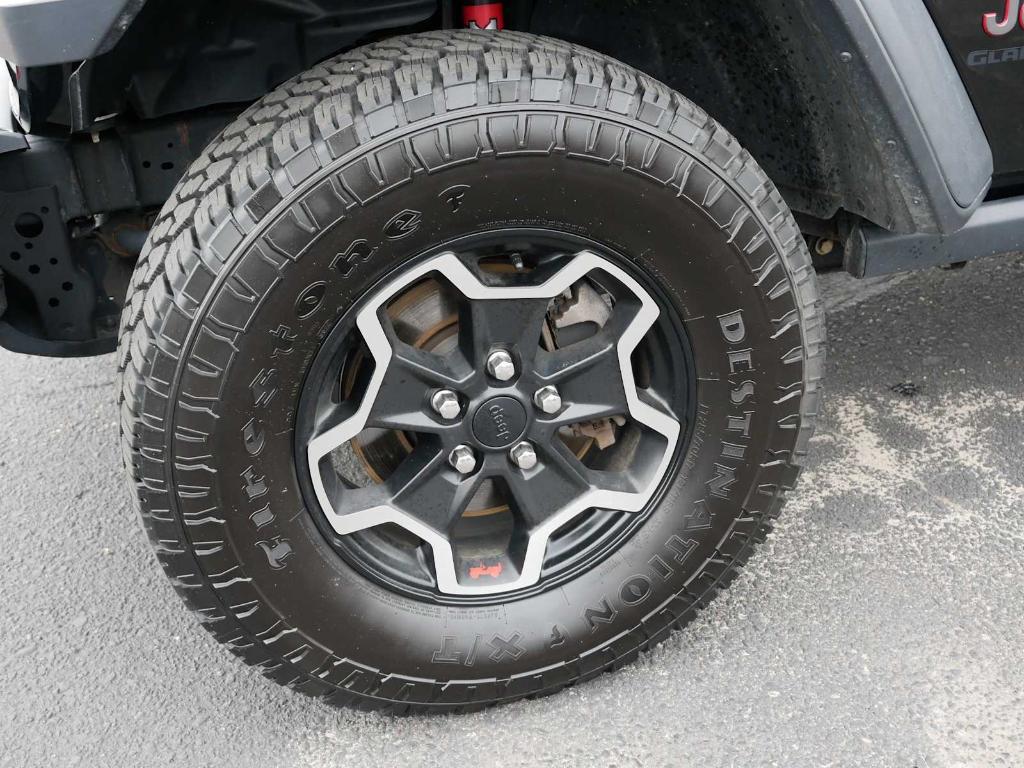 used 2021 Jeep Gladiator car, priced at $32,777