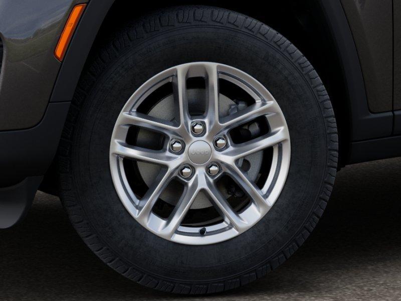 new 2026 Jeep Grand Cherokee car, priced at $43,152