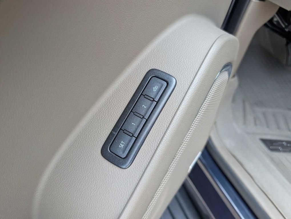 used 2019 Chevrolet Suburban car, priced at $25,237