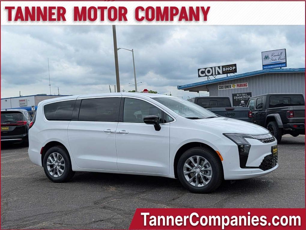 new 2027 Chrysler Pacifica car, priced at $50,653