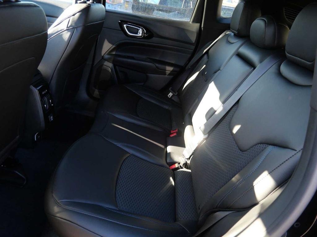 new 2026 Jeep Compass car, priced at $31,993