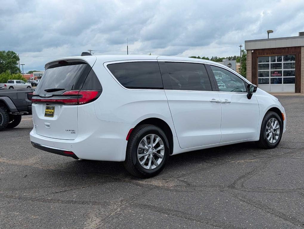 new 2026 Chrysler Pacifica car, priced at $49,999