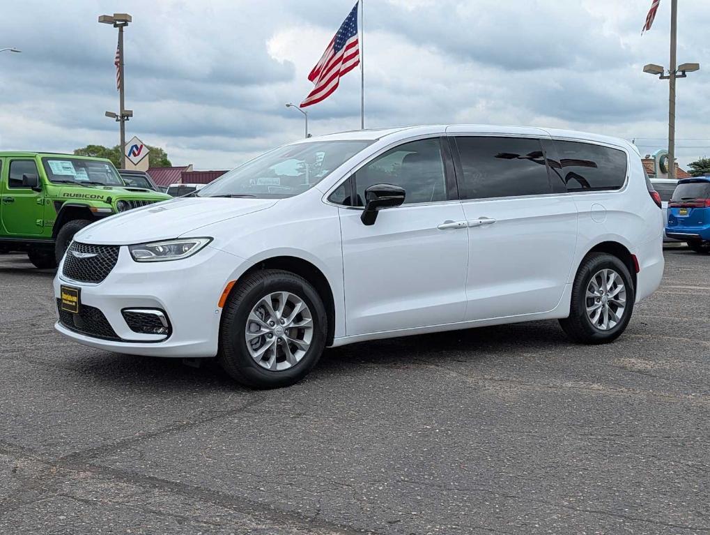 new 2026 Chrysler Pacifica car, priced at $49,999