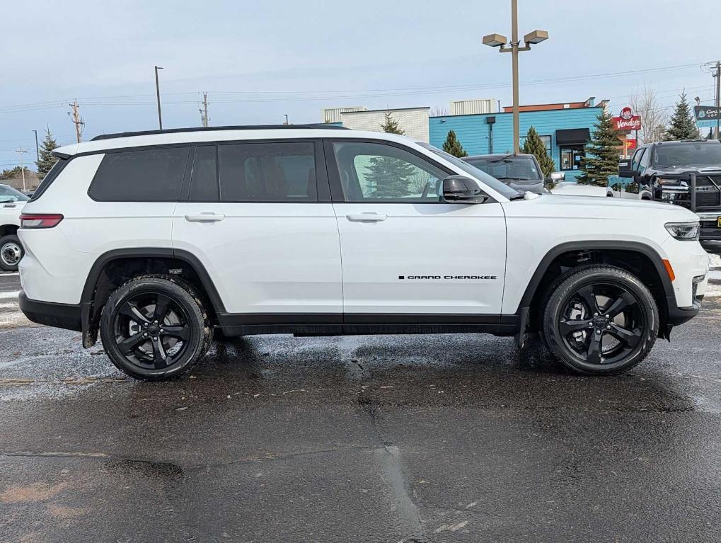 new 2025 Jeep Grand Cherokee L car, priced at $49,987