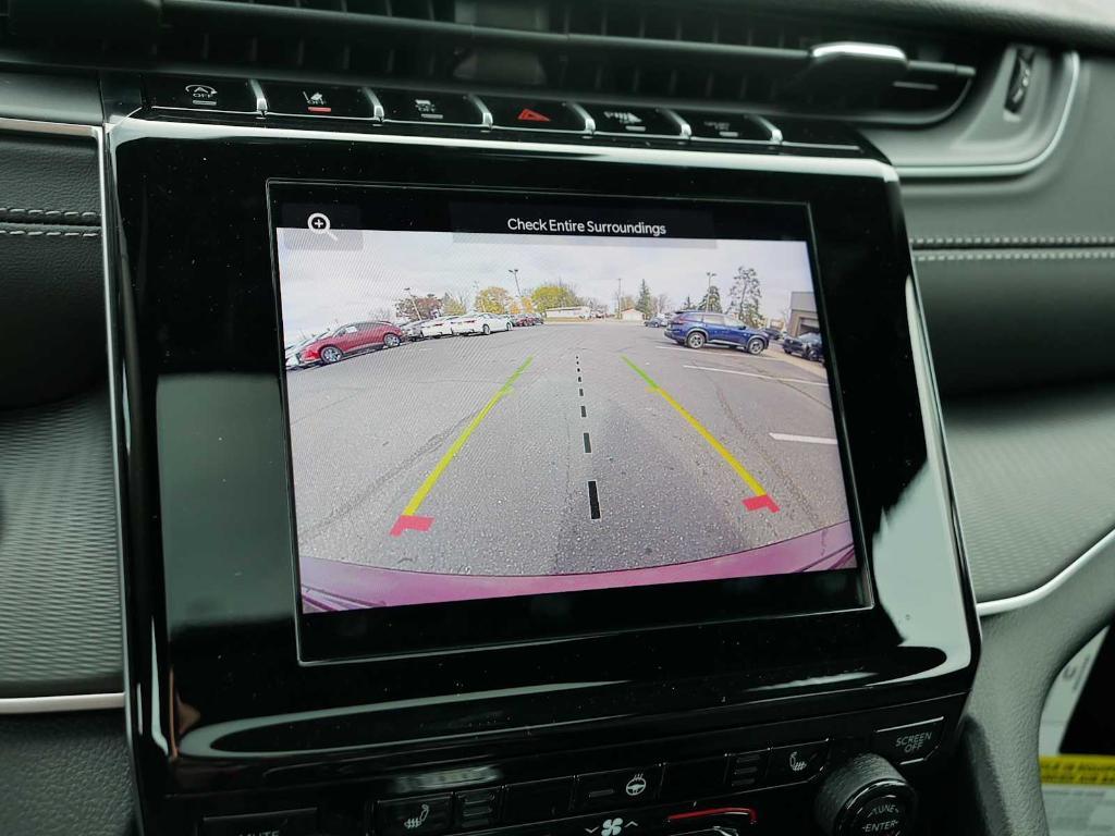 new 2025 Jeep Grand Cherokee car, priced at $47,120