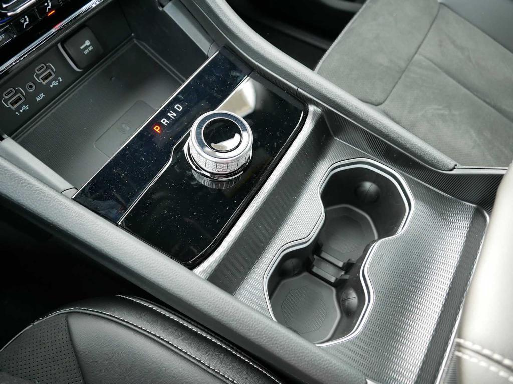 new 2025 Jeep Grand Cherokee car, priced at $47,120