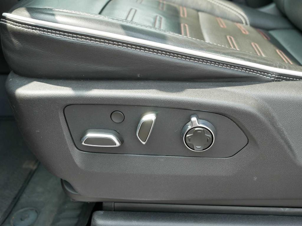 used 2024 GMC Sierra 1500 car, priced at $61,000