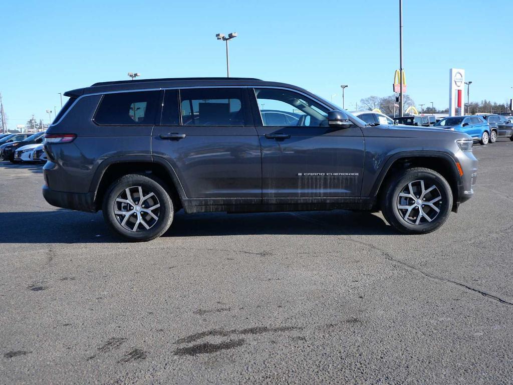 new 2025 Jeep Grand Cherokee L car, priced at $47,990