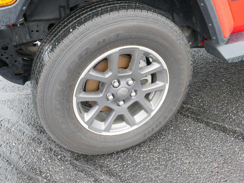 used 2020 Jeep Gladiator car, priced at $25,900