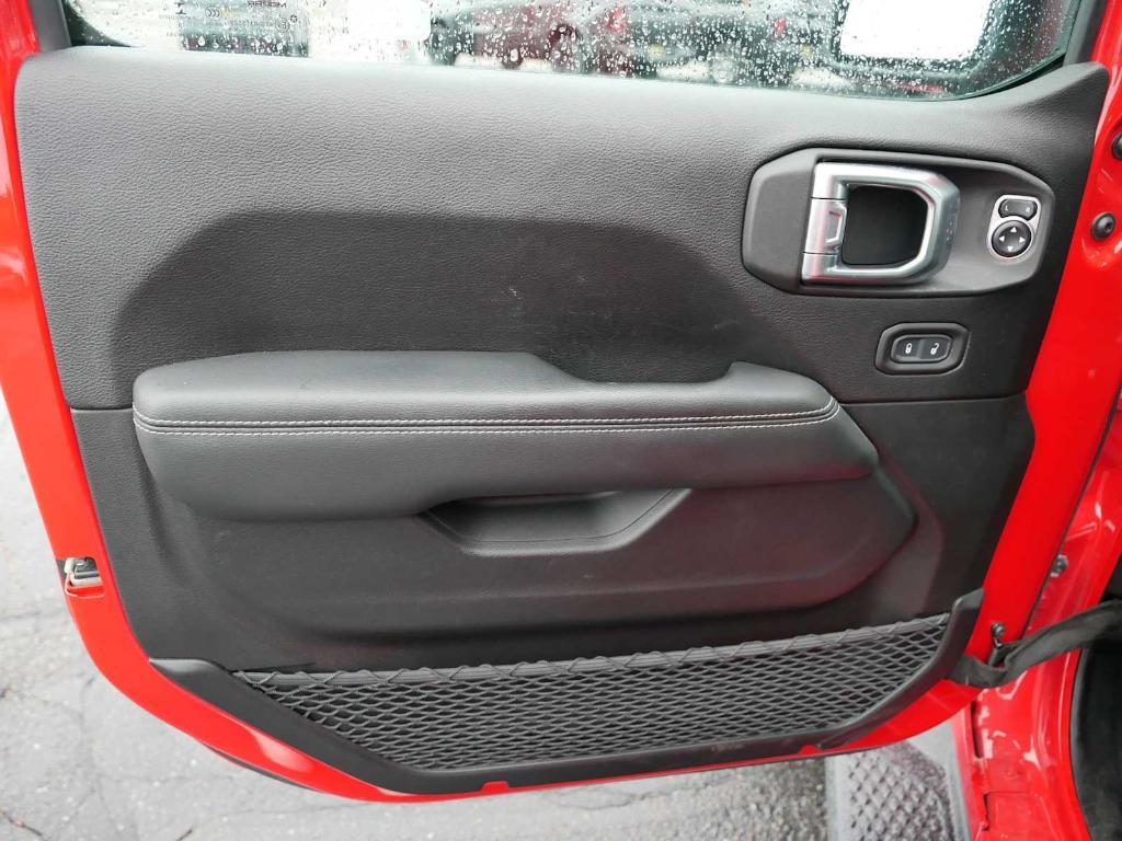 used 2020 Jeep Gladiator car, priced at $25,900