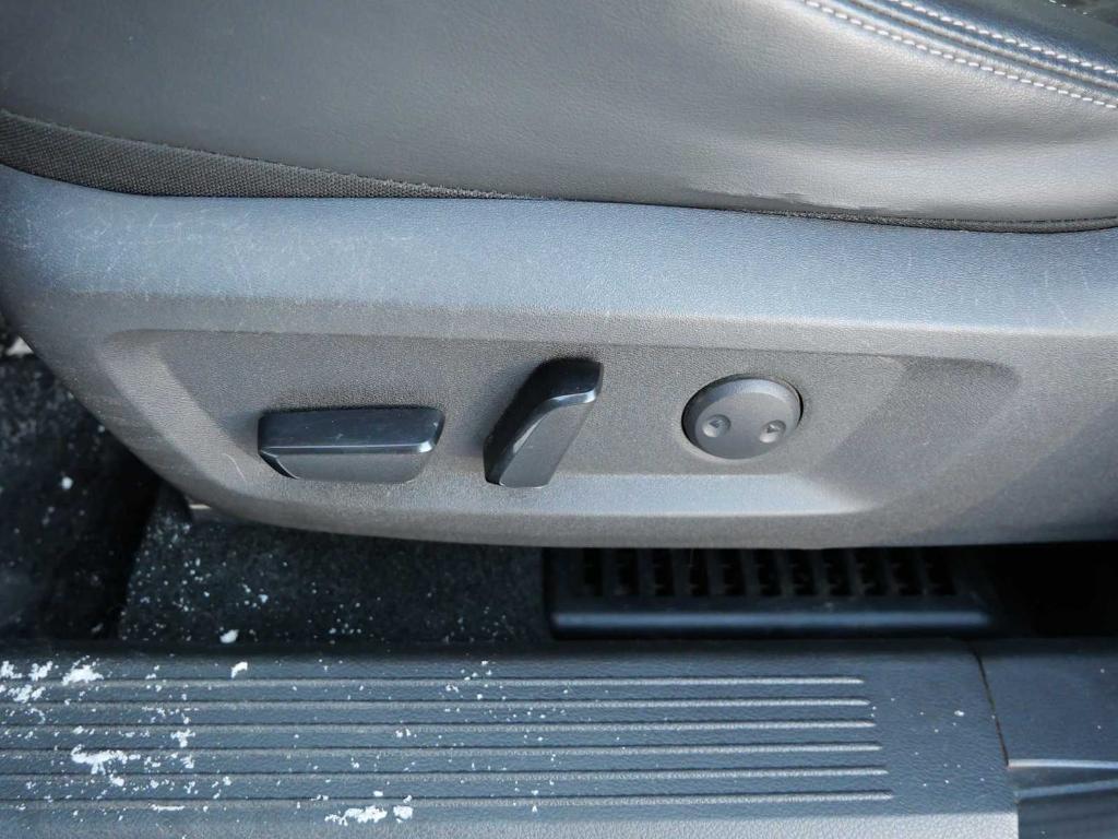 used 2022 Nissan Rogue car, priced at $24,888