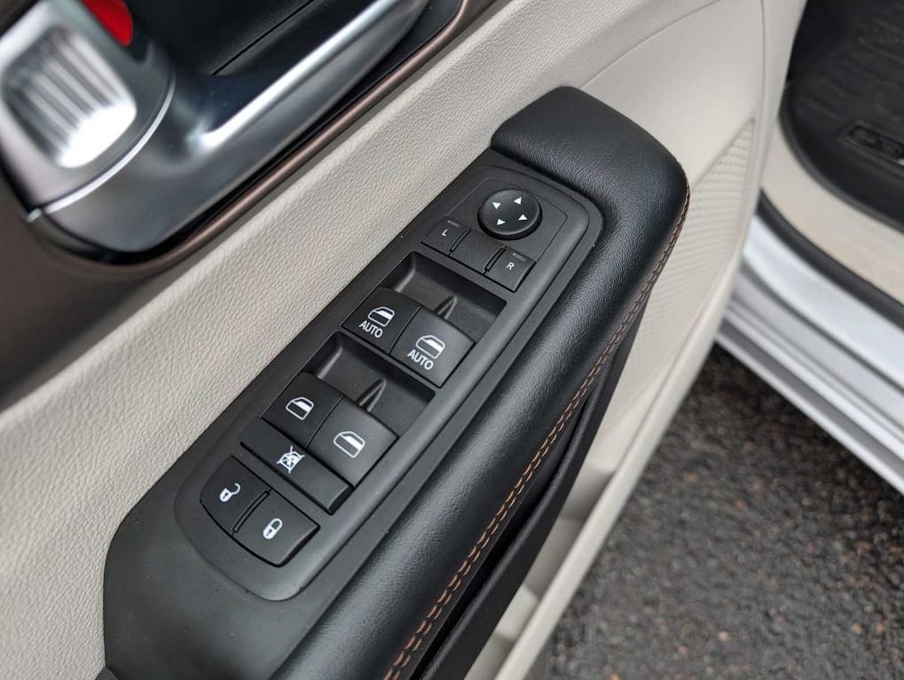 used 2019 Chrysler Pacifica car, priced at $19,988