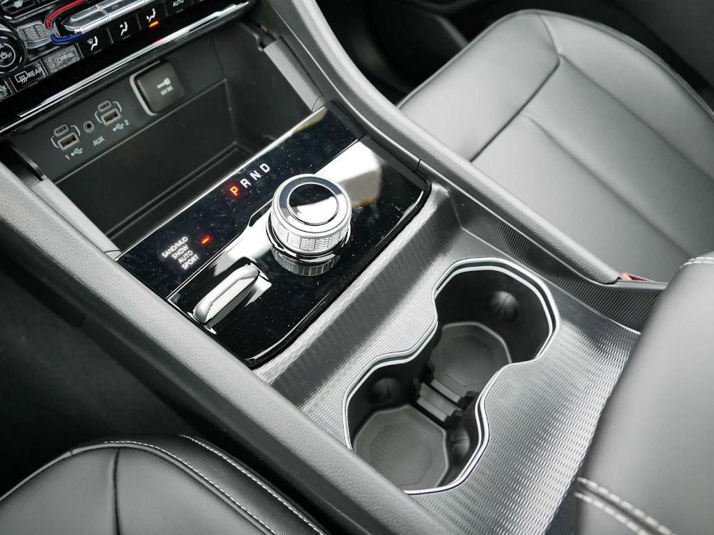 new 2025 Jeep Grand Cherokee L car, priced at $51,892