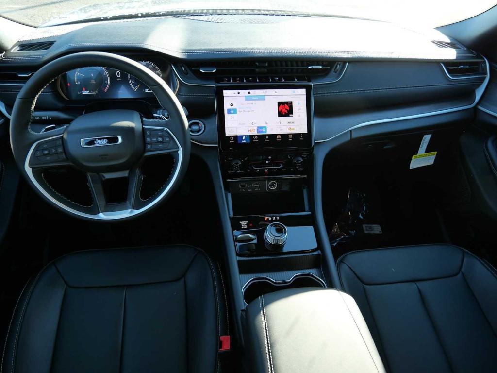 new 2025 Jeep Grand Cherokee L car, priced at $49,215