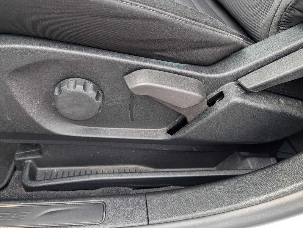 used 2021 Ford Edge car, priced at $20,844