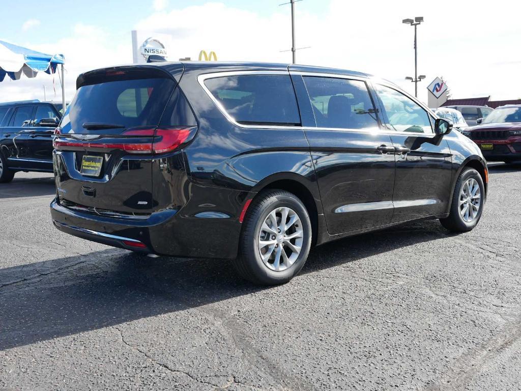 new 2026 Chrysler Pacifica car, priced at $43,500