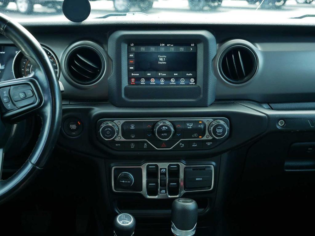 used 2021 Jeep Wrangler Unlimited car, priced at $25,400