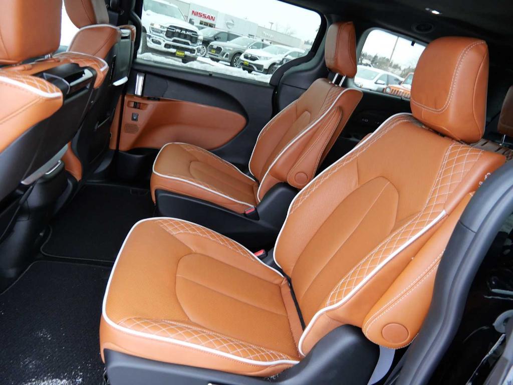new 2026 Chrysler Pacifica car, priced at $55,965