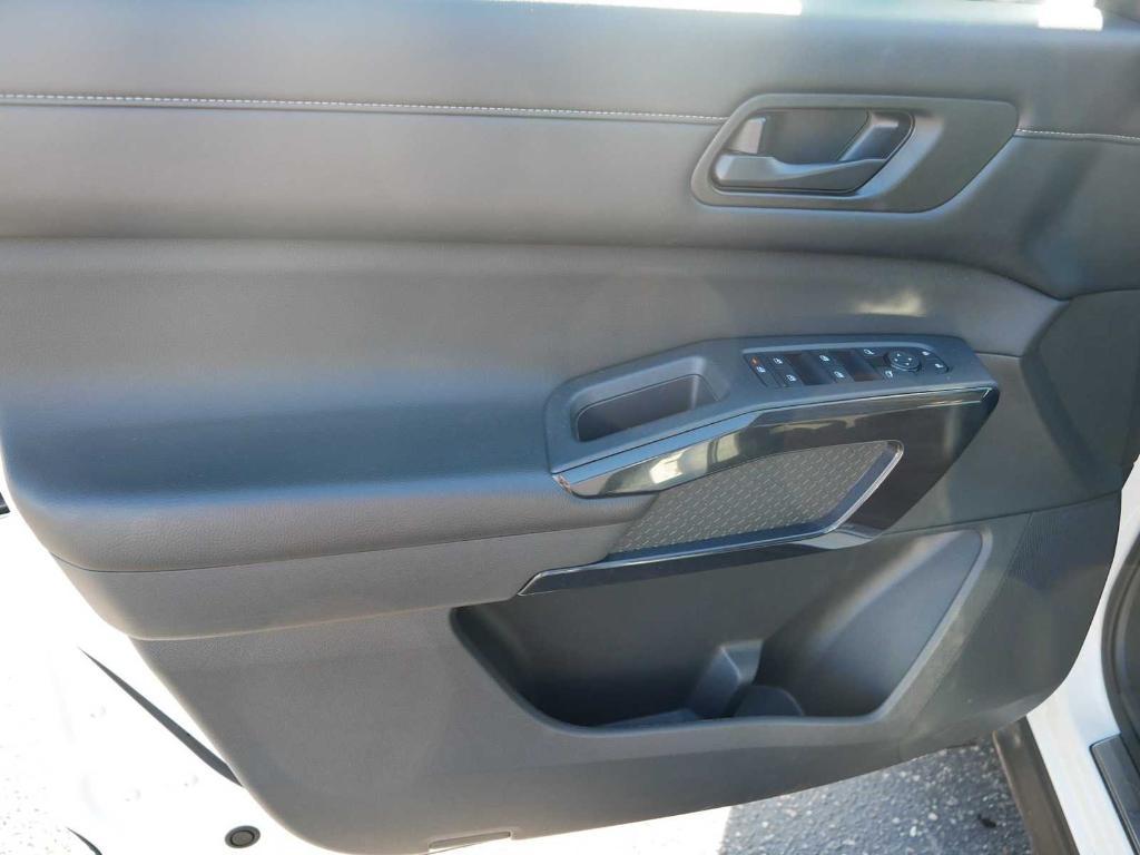 used 2023 Nissan Pathfinder car, priced at $30,900