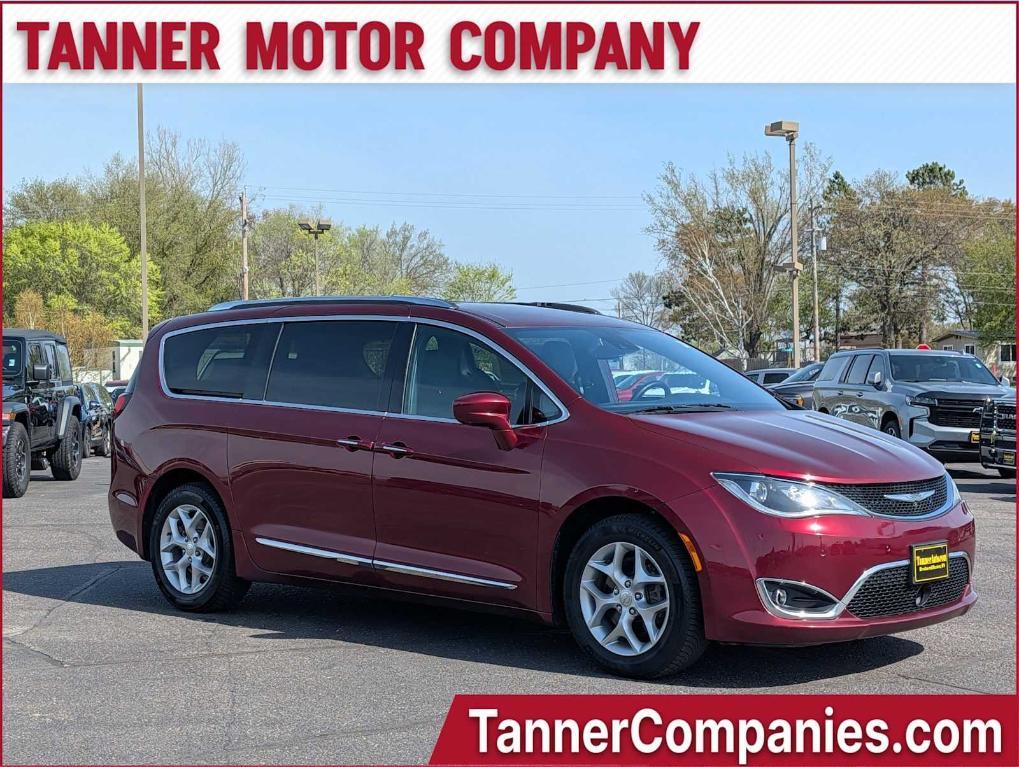 used 2019 Chrysler Pacifica car, priced at $13,694