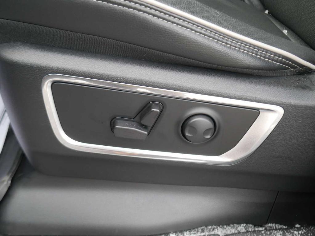 used 2025 Ram 1500 car, priced at $51,000