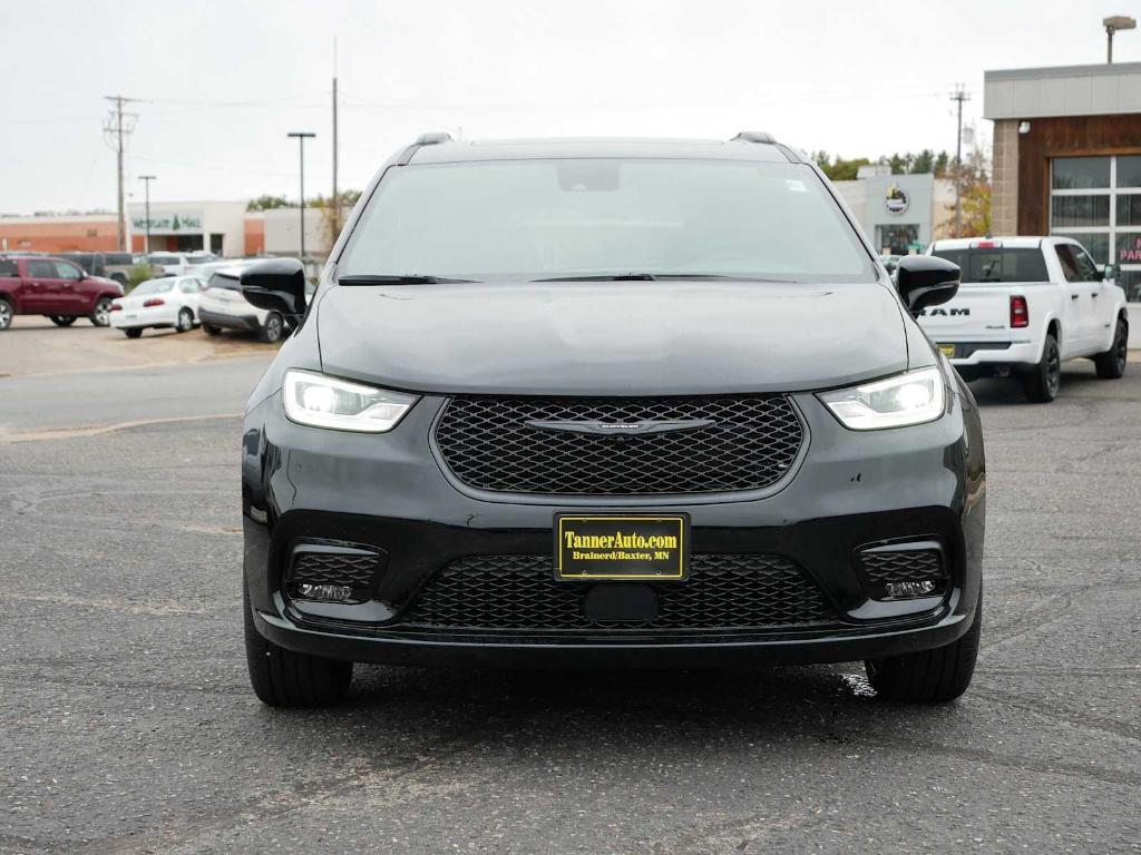 new 2026 Chrysler Pacifica car, priced at $48,472