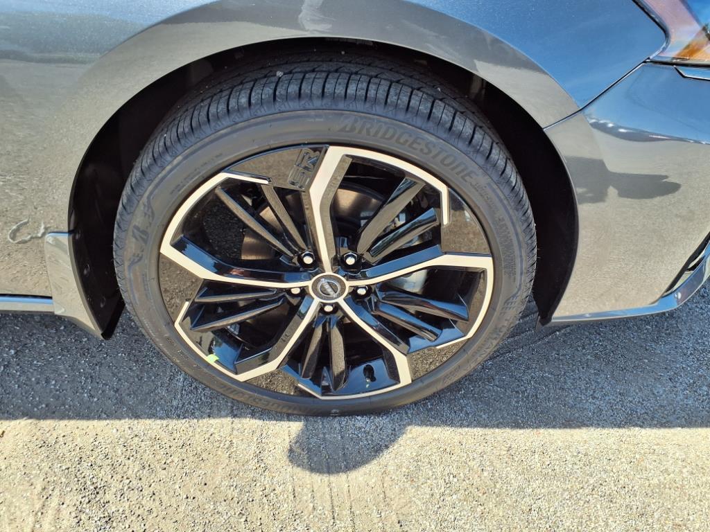 new 2025 Nissan Altima car, priced at $35,790